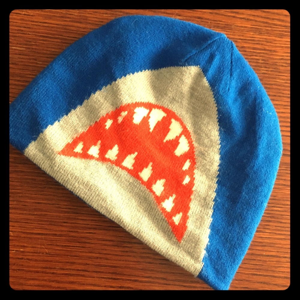 Kids reversible knit hat